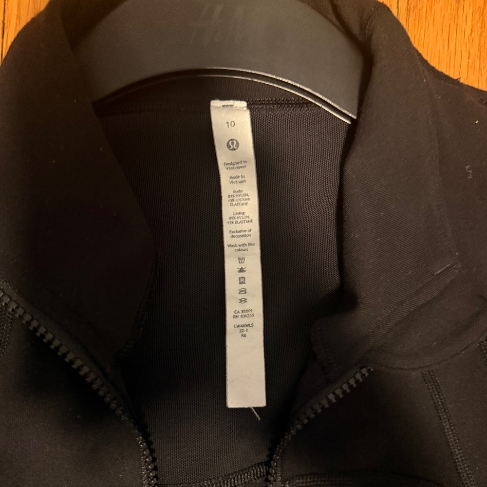 Lululemon Define Nulu Jacket - Picture 6 of 8